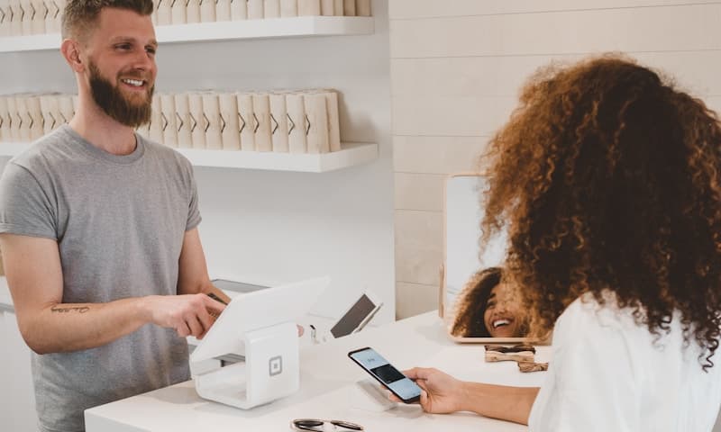 Consumer & Retail